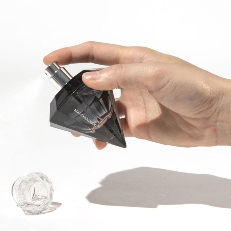 Eye Of Love - Phéromones De Parfum Lgbtq Matchmaker Black Diamond Pour Lui 30 Ml 3 EYE OF LOVE - PHÉROMONES DE PARFUM LGBTQ MATCHMAKER BLACK DIAMOND POUR LUI 30 ML – Image 3